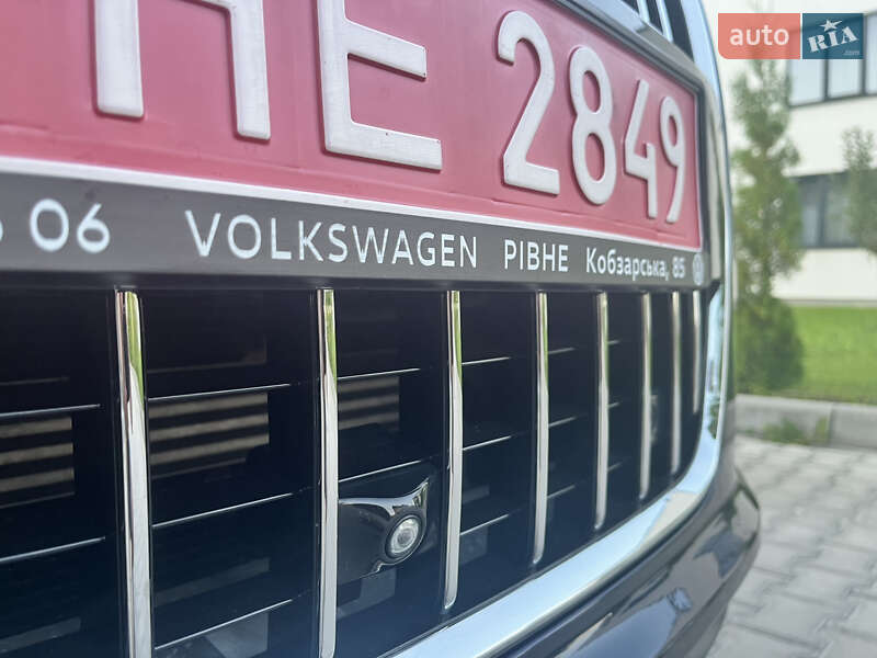 Позашляховик / Кросовер Audi Q7 2013 в Рівному