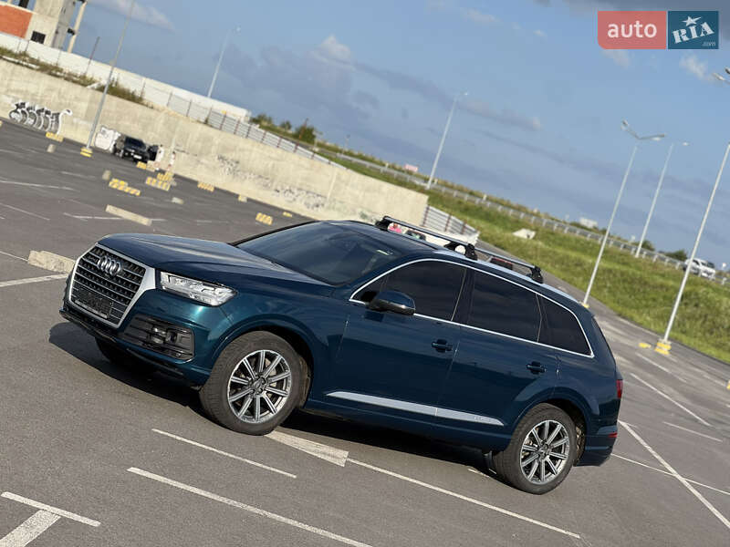 Внедорожник / Кроссовер Audi Q7 2017 в Львове