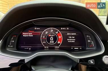 Внедорожник / Кроссовер Audi Q7 2017 в 