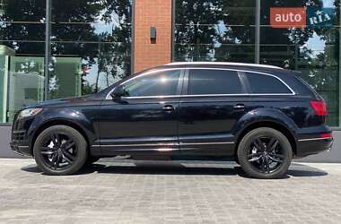 Внедорожник / Кроссовер Audi Q7 2013 в 