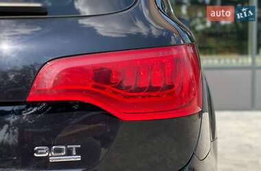 Внедорожник / Кроссовер Audi Q7 2013 в 