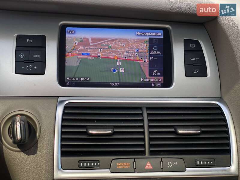 Внедорожник / Кроссовер Audi Q7 2013 в Киеве
