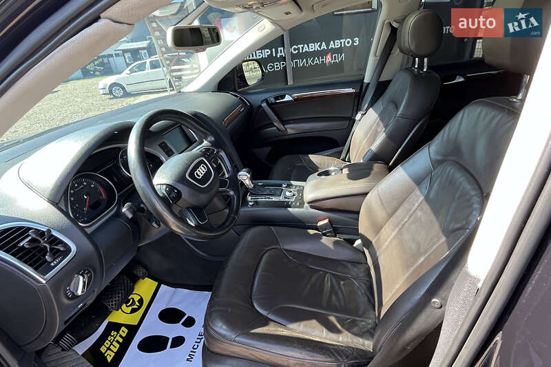 Позашляховик / Кросовер Audi Q7 2012 в Стрию