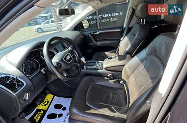 Внедорожник / Кроссовер Audi Q7 2012 в 