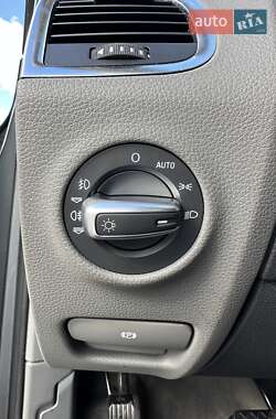 Внедорожник / Кроссовер Audi Q7 2013 в 