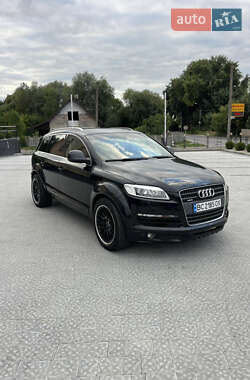 Внедорожник / Кроссовер Audi Q7 2008 в 