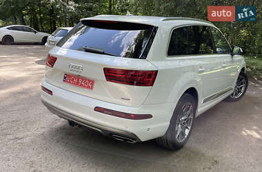 Внедорожник / Кроссовер Audi Q7 2019 в 