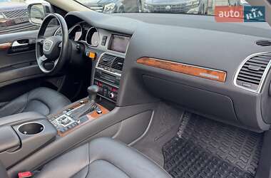 Внедорожник / Кроссовер Audi Q7 2014 в 