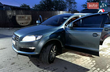 Внедорожник / Кроссовер Audi Q7 2008 в 