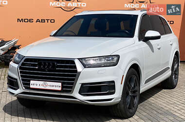 Позашляховик / Кросовер Audi Q7 2017 в Рівному