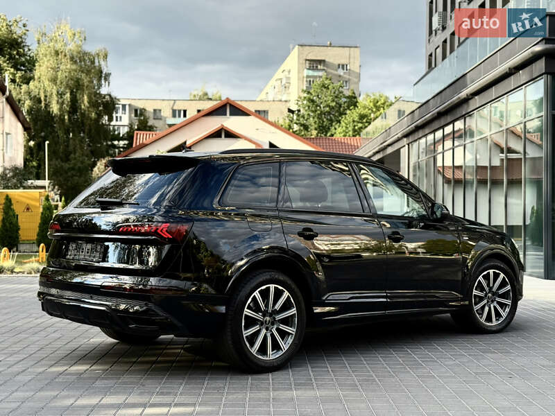 Внедорожник / Кроссовер Audi Q7 2021 в Львове