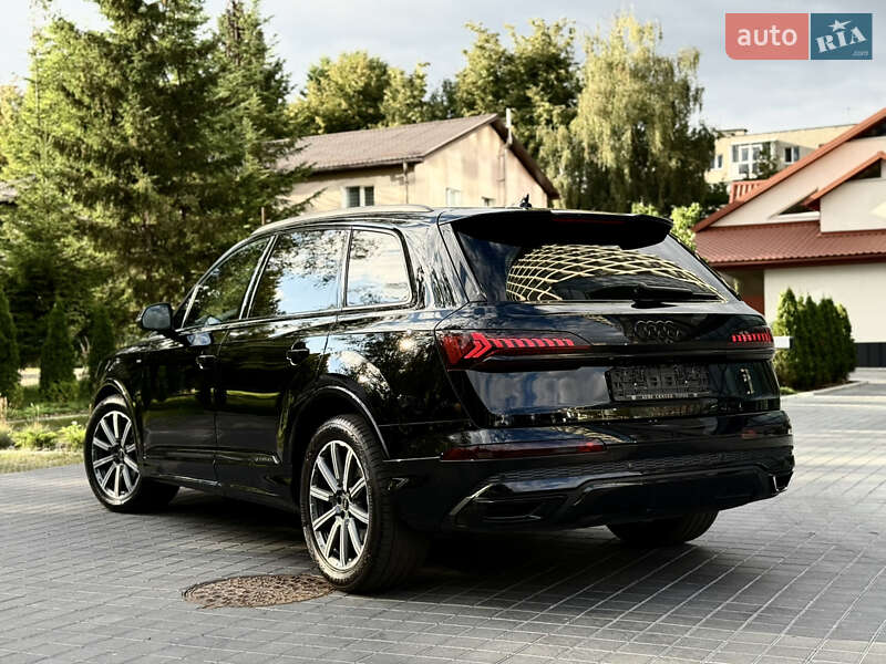 Внедорожник / Кроссовер Audi Q7 2021 в Львове