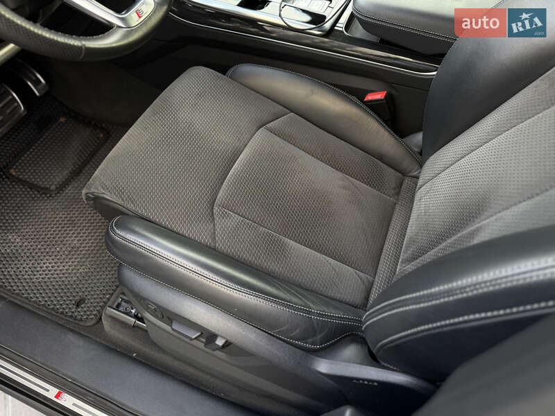 Внедорожник / Кроссовер Audi Q7 2021 в Львове