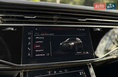 Внедорожник / Кроссовер Audi Q7 2021 в 