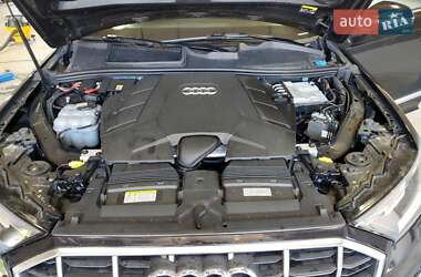 Внедорожник / Кроссовер Audi Q7 2020 в 