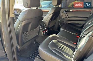 Внедорожник / Кроссовер Audi Q7 2014 в 
