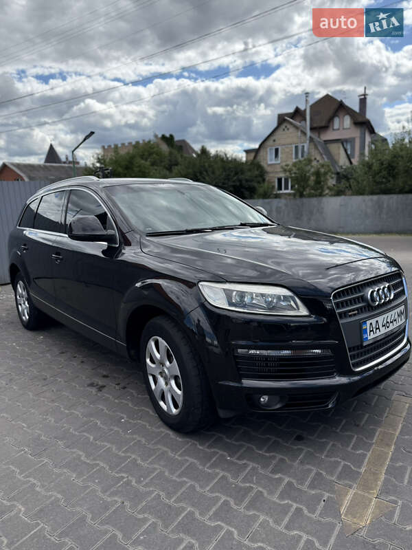 Позашляховик / Кросовер Audi Q7 2008 в Києві