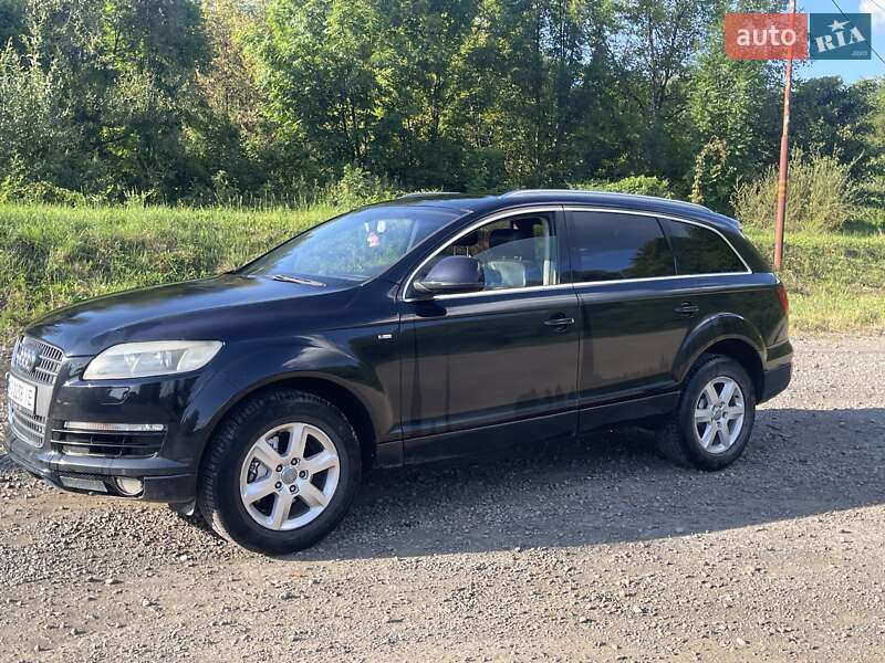Позашляховик / Кросовер Audi Q7 2006 в Тячеві
