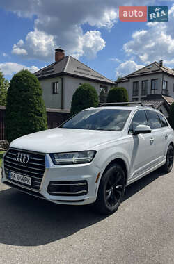 Внедорожник / Кроссовер Audi Q7 2017 в Киеве