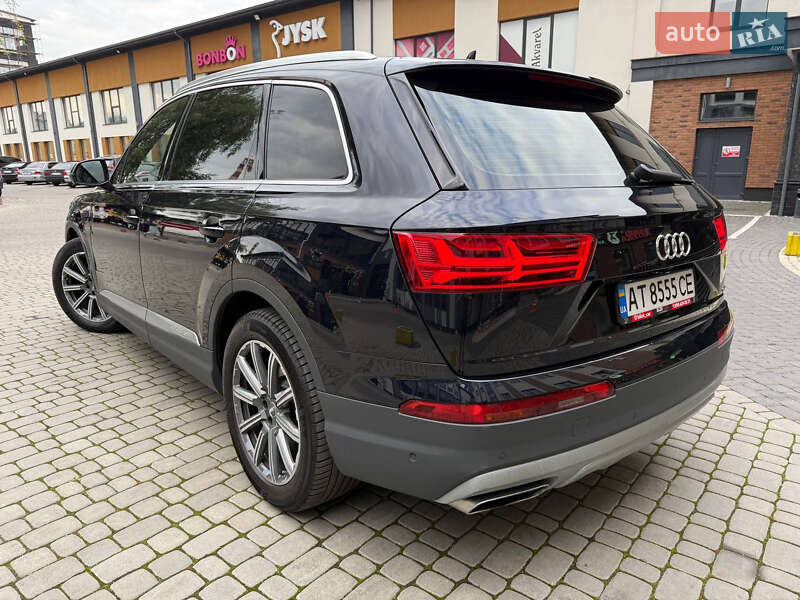 Внедорожник / Кроссовер Audi Q7 2016 в Коломые
