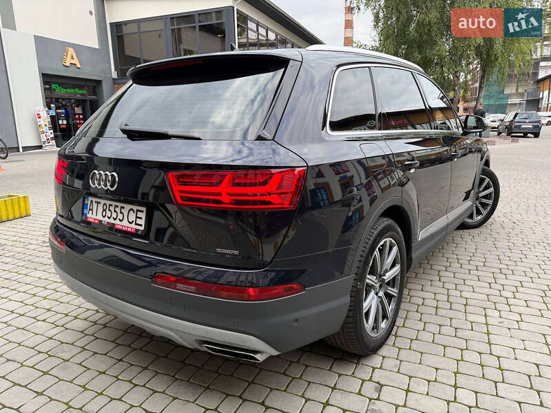 Внедорожник / Кроссовер Audi Q7 2016 в Коломые