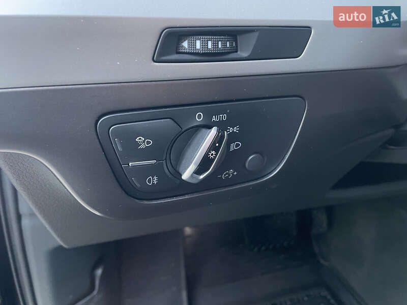 Внедорожник / Кроссовер Audi Q7 2016 в Днепре
