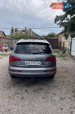 Внедорожник / Кроссовер Audi Q7 2011 в 