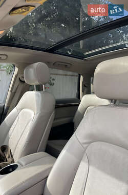 Внедорожник / Кроссовер Audi Q7 2011 в 