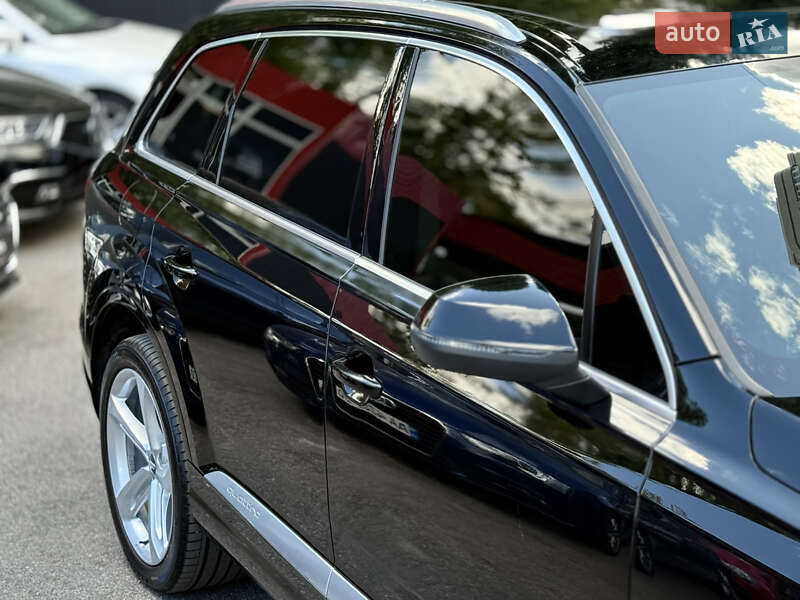 Внедорожник / Кроссовер Audi Q7 2019 в Киеве фото 5 Внедорожник / Кроссовер Audi Q7 2019 в Киеве