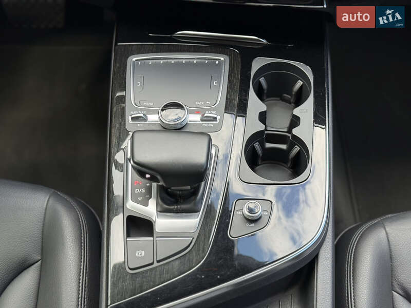 Внедорожник / Кроссовер Audi Q7 2019 в Киеве фото 54 Внедорожник / Кроссовер Audi Q7 2019 в Киеве