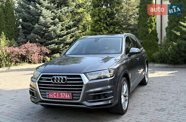 Внедорожник / Кроссовер Audi Q7 2018 в 