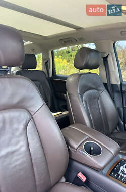 Внедорожник / Кроссовер Audi Q7 2011 в 