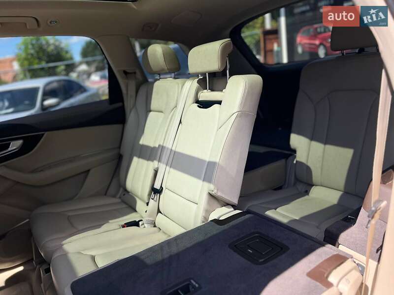 Позашляховик / Кросовер Audi Q7 2017 в Полтаві фото 8 Позашляховик / Кросовер Audi Q7 2017 в Полтаві