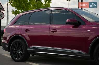 Внедорожник / Кроссовер Audi Q7 2019 в 