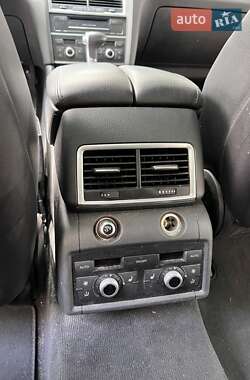 Внедорожник / Кроссовер Audi Q7 2013 в 