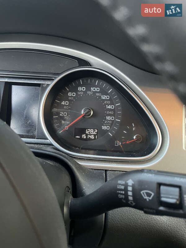 Внедорожник / Кроссовер Audi Q7 2012 в Новояворовске