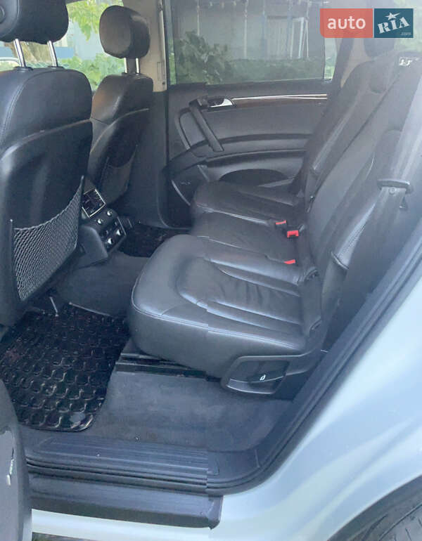 Позашляховик / Кросовер Audi Q7 2012 в Новояворівську фото 17 Позашляховик / Кросовер Audi Q7 2012 в Новояворівську