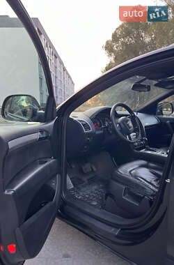 Внедорожник / Кроссовер Audi Q7 2006 в 