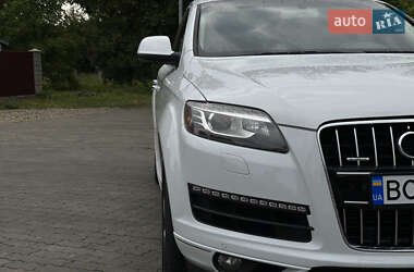 Внедорожник / Кроссовер Audi Q7 2012 в 