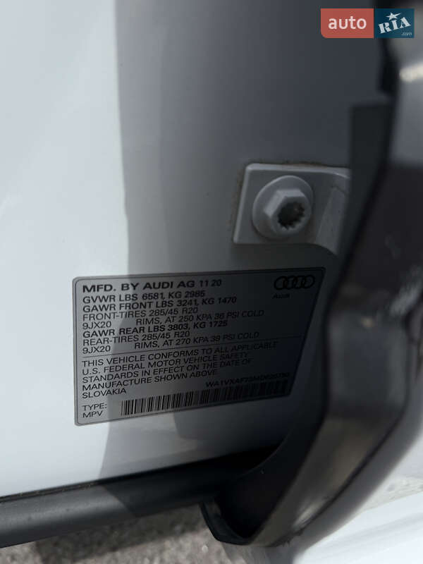 Позашляховик / Кросовер Audi Q7 2020 в Вінниці