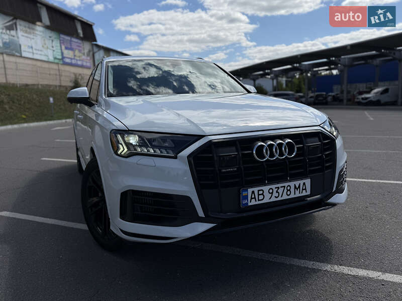 Позашляховик / Кросовер Audi Q7 2020 в Вінниці