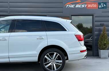 Внедорожник / Кроссовер Audi Q7 2014 в 