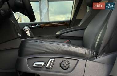 Внедорожник / Кроссовер Audi Q7 2014 в 