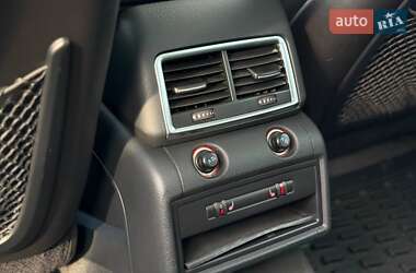 Внедорожник / Кроссовер Audi Q7 2014 в 