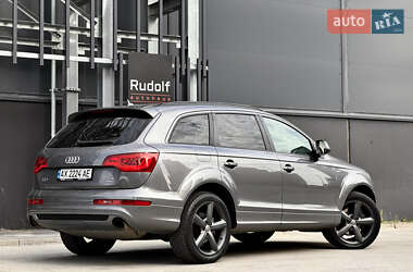 Внедорожник / Кроссовер Audi Q7 2013 в 