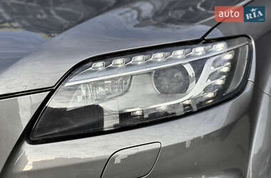 Внедорожник / Кроссовер Audi Q7 2013 в 