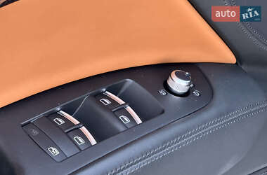 Внедорожник / Кроссовер Audi Q7 2013 в 
