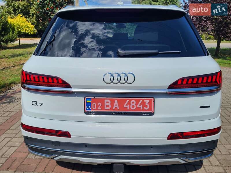 Внедорожник / Кроссовер Audi Q7 2022 в Запорожье