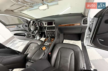 Внедорожник / Кроссовер Audi Q7 2013 в 