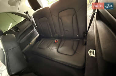 Внедорожник / Кроссовер Audi Q7 2013 в 